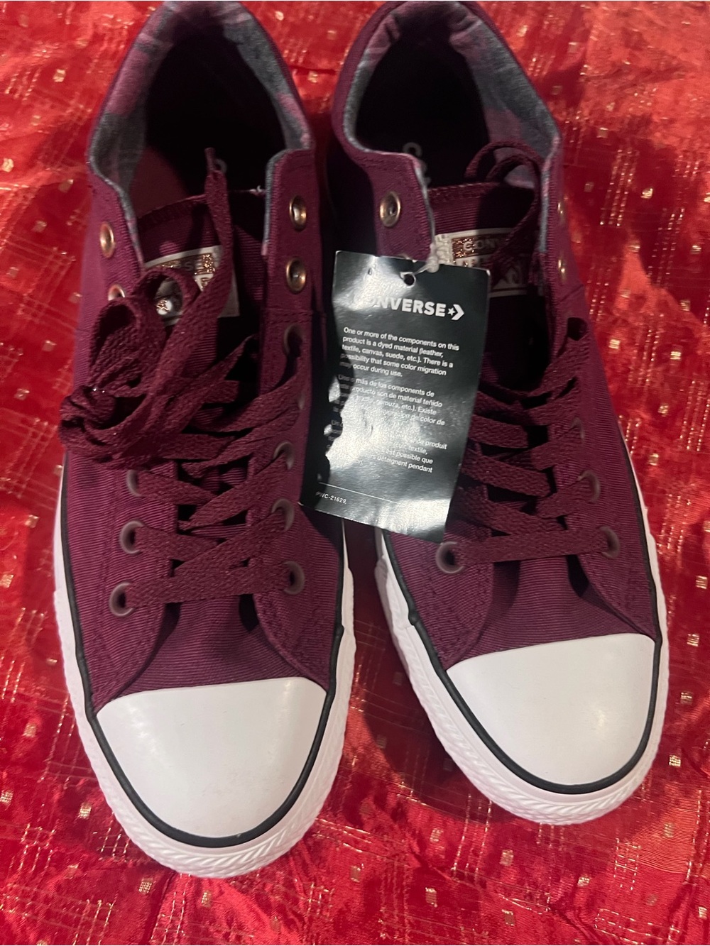 Converse Women's Maroon Canvas Low Top Sneakers